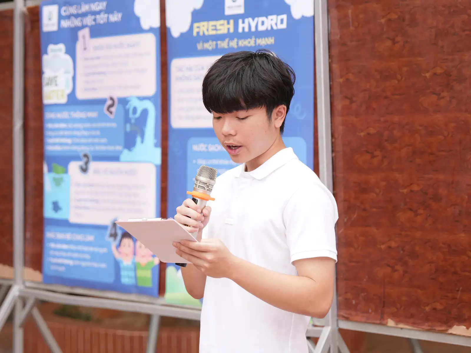 Khoảnh khắc trong hoạt động Fresh Hydro